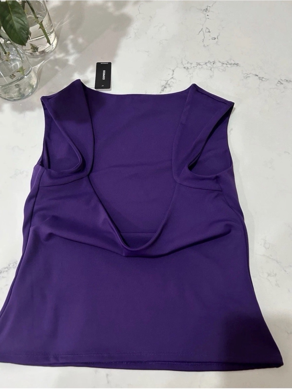 Express Body Contour Purple Boat Neck Tank Top Size M NWT - Picture 3 of 7